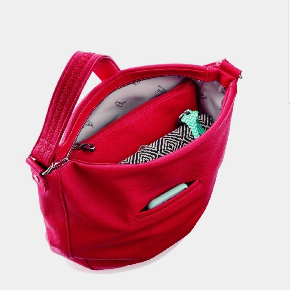 Thirty one Midway Hobo